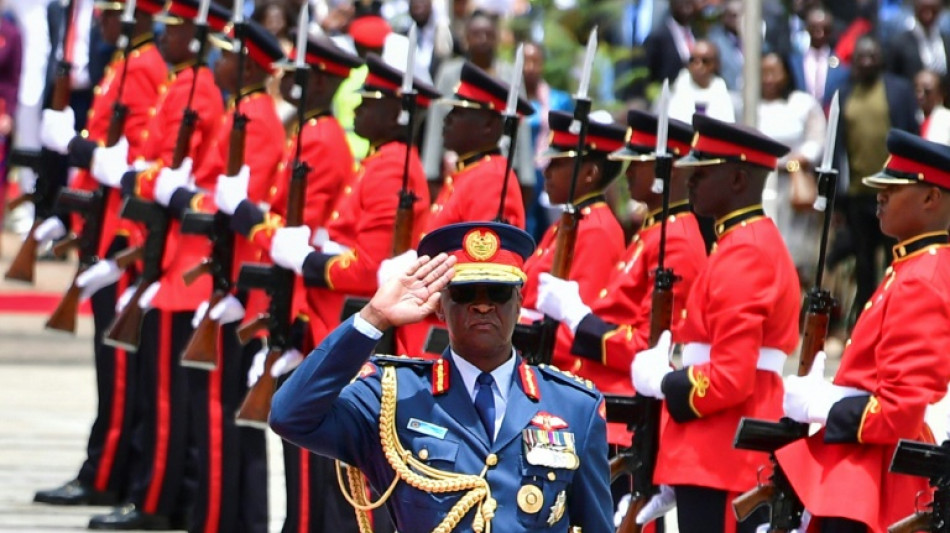 Kenia inicia tres d&iacute;as de luto nacional tras la muerte del jefe del ej&eacute;rcito en un accidente