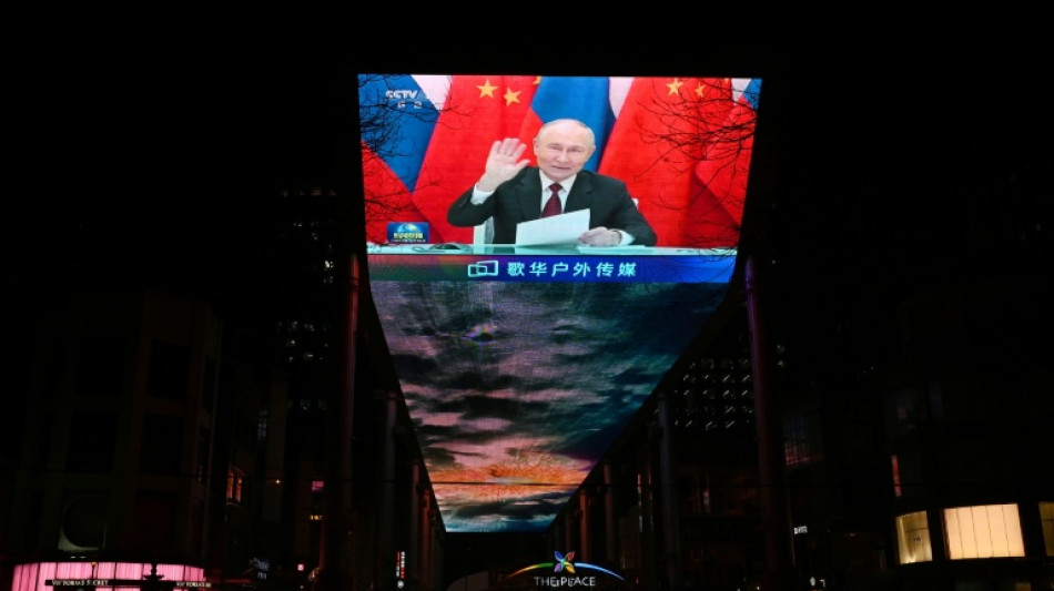 La alianza China-Rusia es un "factor de estabilidad", dijo Putin a Xi