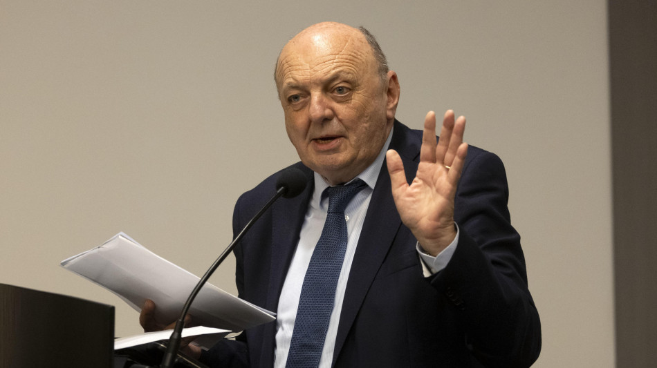 Giornata del riciclo, Pichetto 'l'Italia &egrave; leader'