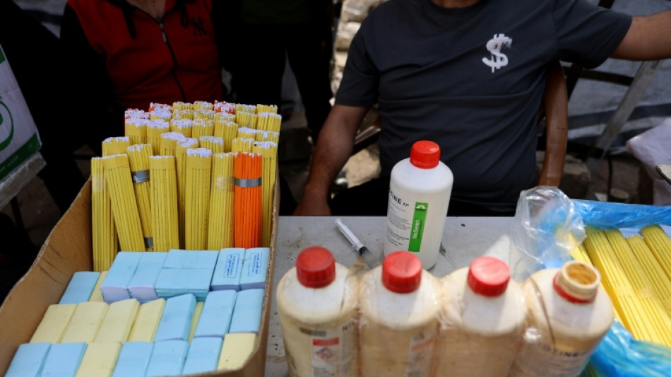 En Gaza, ante la falta de cigarrillos, se fuma yute verde