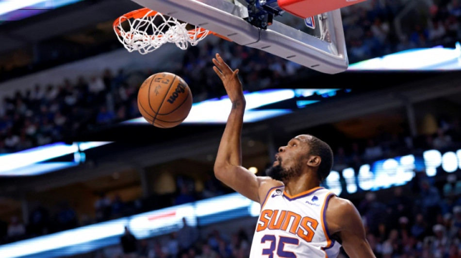 NBA: Durant &eacute;claire les Suns &agrave; Dallas, les Lakers g&acirc;chent le retour de Curry