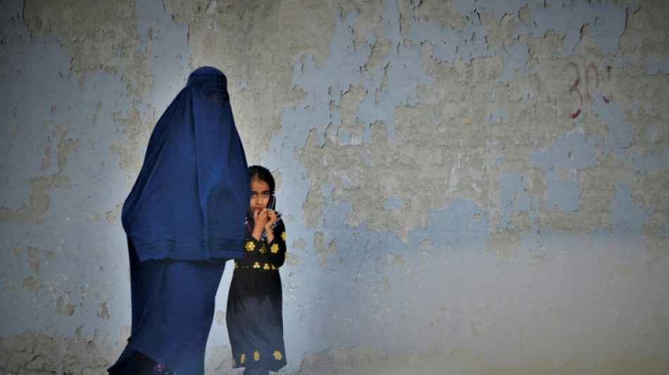 El velo integral, una prisión para las mujeres afganas