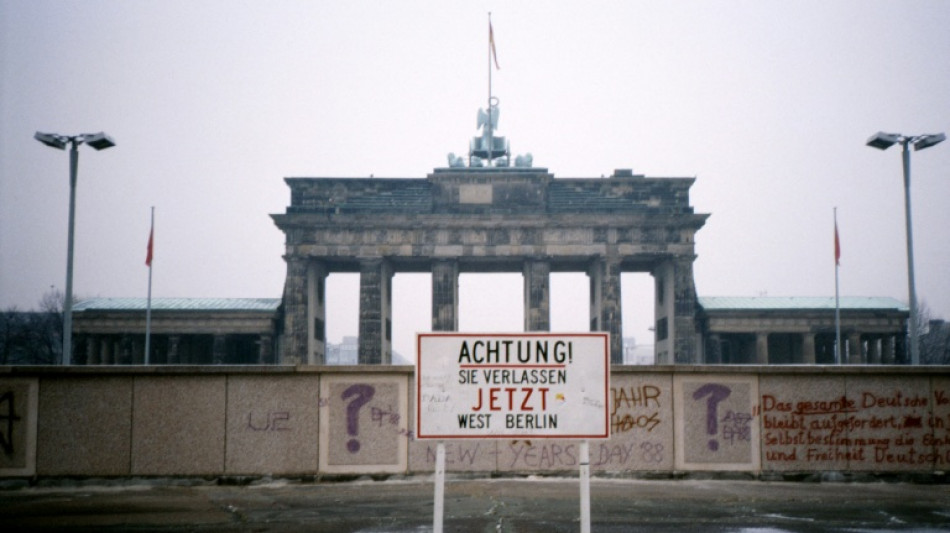 Merz ruft 65 Jahre nach Mauerbau zu Einsatz f&uuml;r Demokratie auf