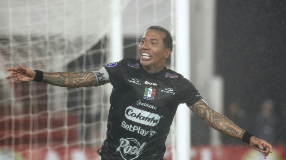 Veterano Dayro Moreno volta &agrave; sele&ccedil;&atilde;o da Col&ocirc;mbia para enfrentar Bol&iacute;via e Venezuela