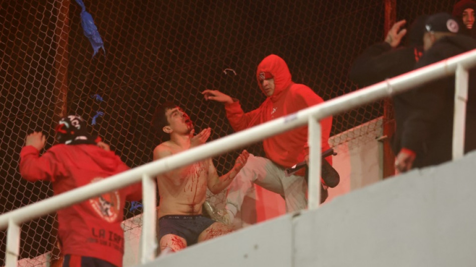 Copa Sudamericana: 10 blessés et 90 arrestations lors du match Independiente-Universidad de Chile 