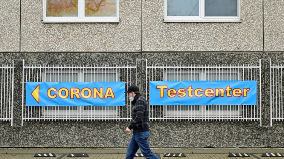 Entwurf: Kontaktbeschr&auml;nkungen f&uuml;r Geimpfte und Genesene sollen ganz fallen