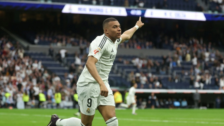 Mbappe maintains Real Madrid Liga dream in Celta thriller