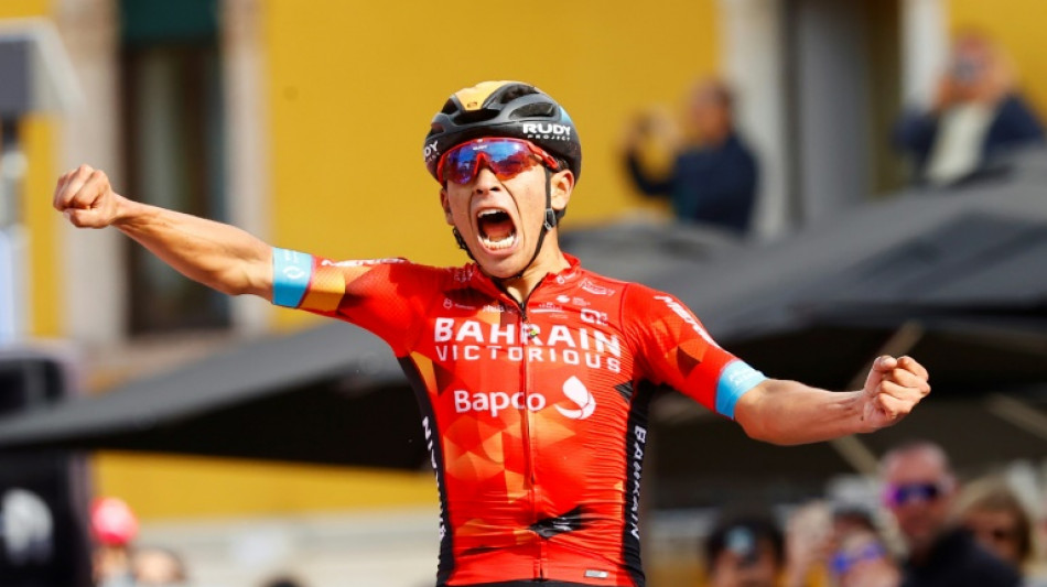 Buitrago gana en etapa de monta&ntilde;a en el Giro, Carapaz sigue l&iacute;der