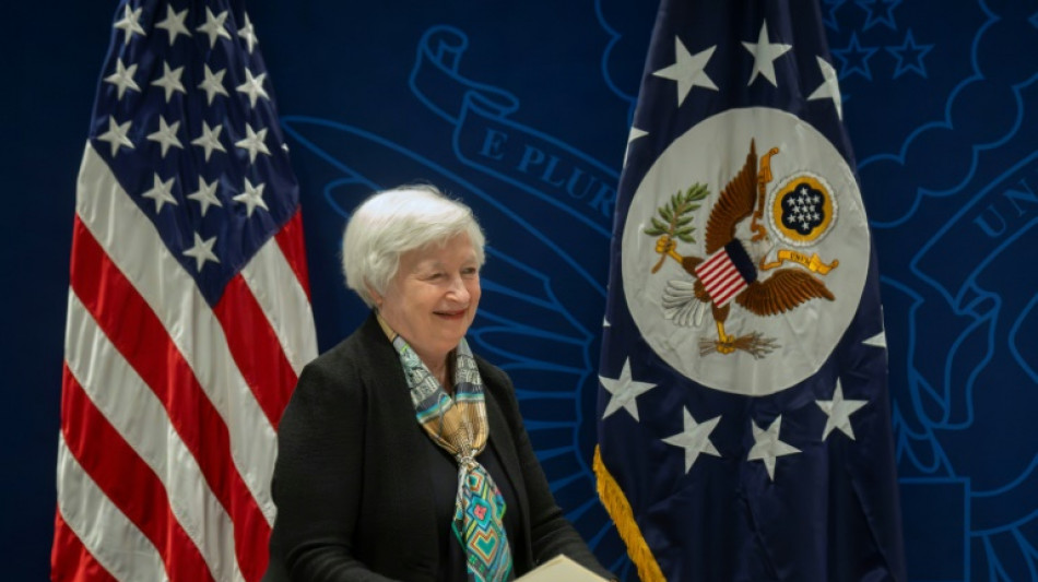 EEUU y China deben hablar "directamente" de temas econ&oacute;micos (secretaria del Tesoro estadounidense)