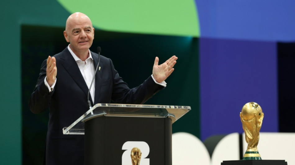 Mondial-2026: Mexico pr&ecirc;t &agrave; donner le coup d'envoi d'un tournoi in&eacute;dit et sous tension