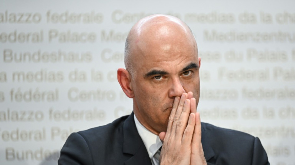 Schweizer Bundespr&auml;sident k&uuml;ndigt &uuml;berraschend R&uuml;cktritt aus Regierung an