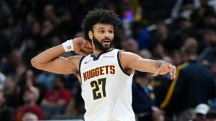 Ruthless Murray scores 52 to lead Nuggets, Bucks' Antetokounmpo injured