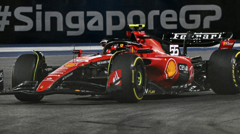 Verstappens Serie rei&szlig;t in Singapur - Feuerwerk f&uuml;r Sainz