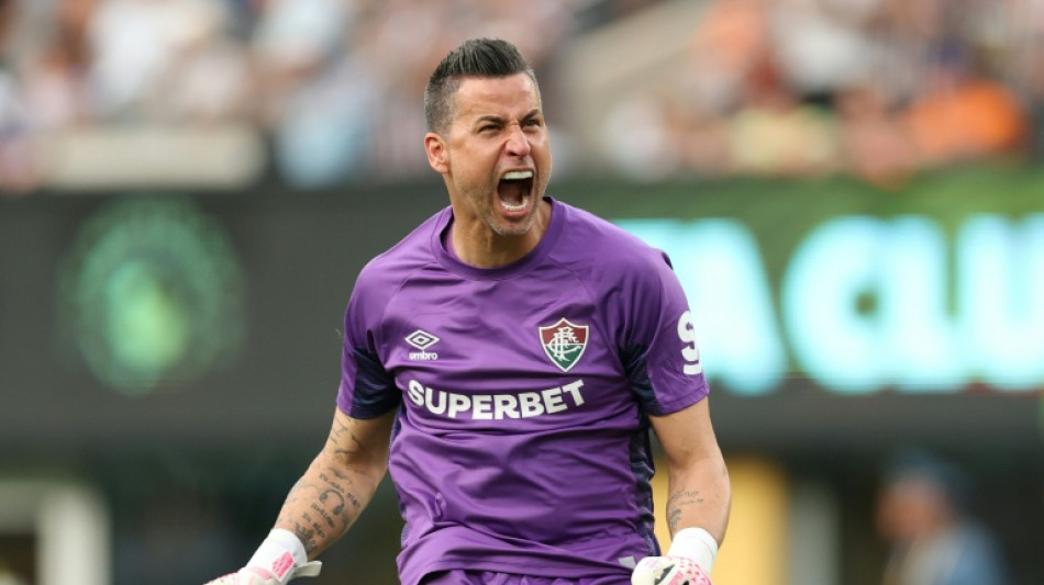 Fábio espera que Fluminense derrote Chelsea com "dedicação tática" e "confiança"