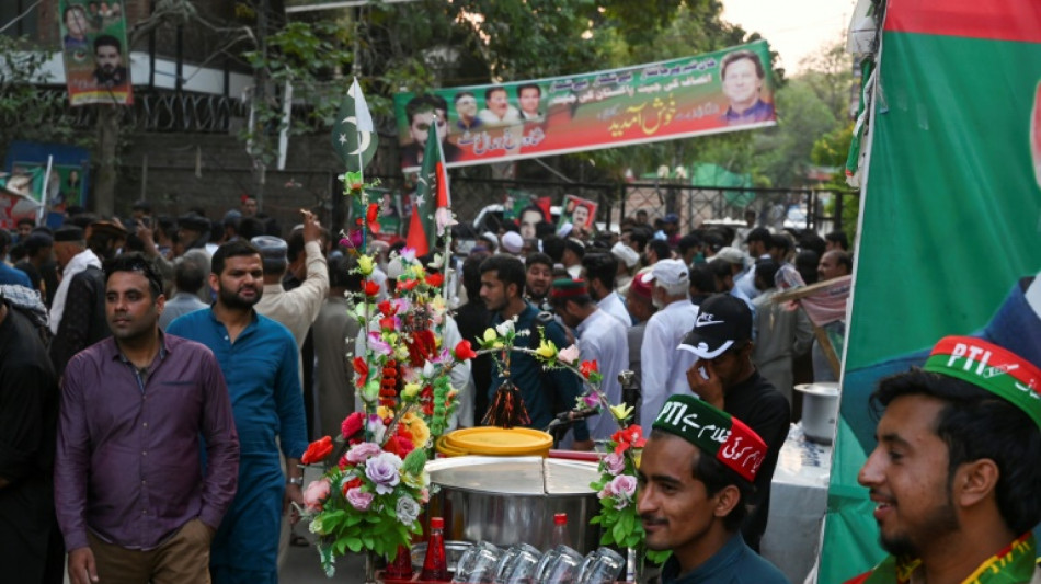 Pakistan: retour au calme en d&eacute;pit de l'appel d'Imran Khan &agrave; manifester