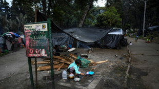 A Bogota, un campement indigène en spectre de la guerre