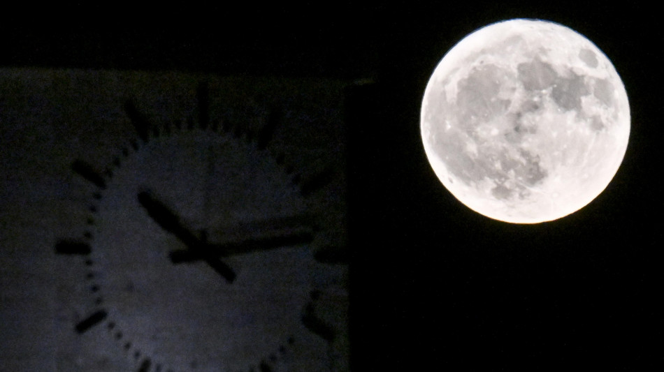 In arrivo la terza Superluna dell'anno, sar&agrave; la pi&ugrave; grande