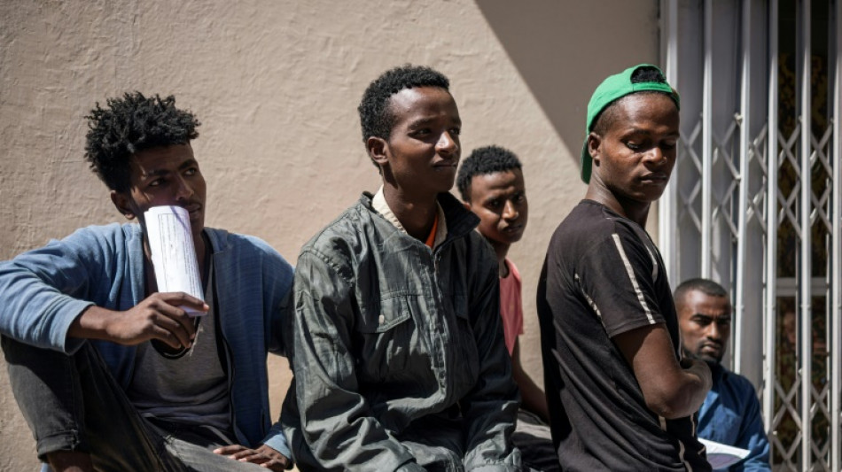 Seeking Saudi opportunity, Ethiopian migrants 'trapped between life and death'