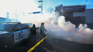 Agentes federales de inmigraci&oacute;n matan a tiros a otra persona en Mine&aacute;polis