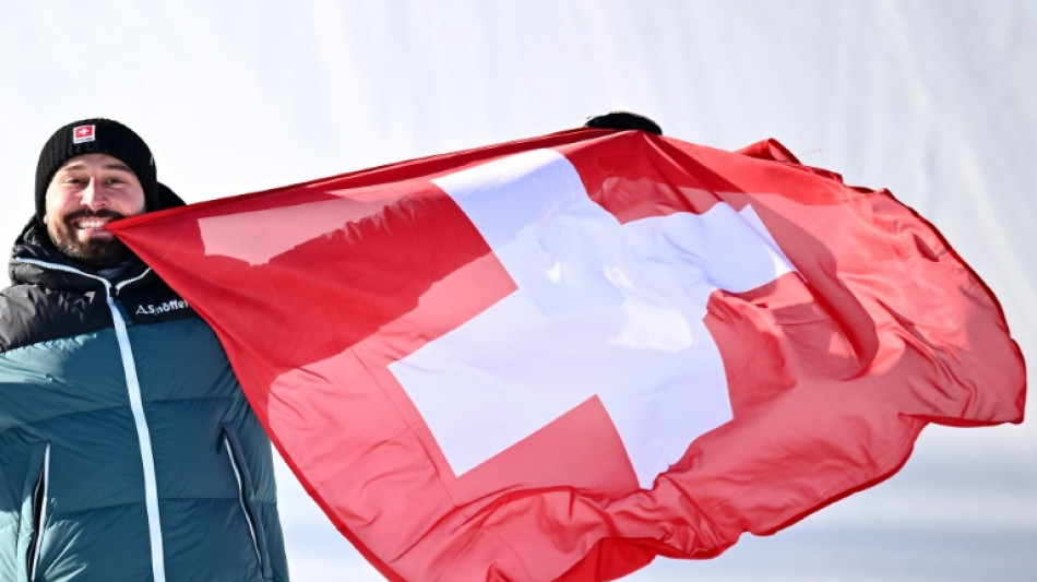 Suiza logra oro y plata en la prueba masculina de esqu&iacute; cross