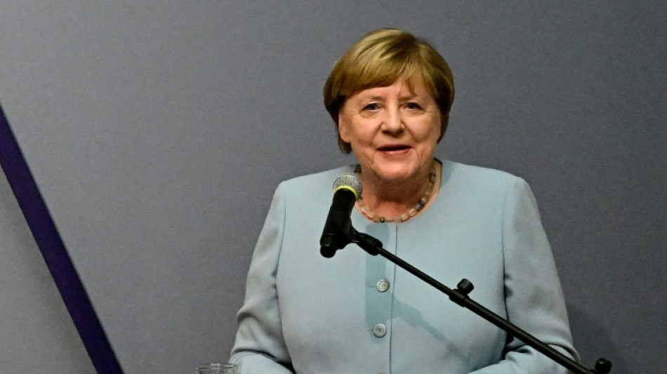 "Merkel unplugged": Ex-Kanzlerin startet Talkreihe mit Schulklassen