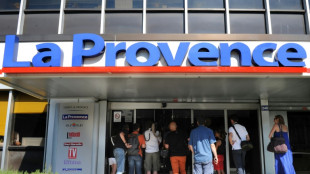 Rachat des parts de Tapie dans La Provence: les salariés réitèrent leur demande d'ouverture des offres