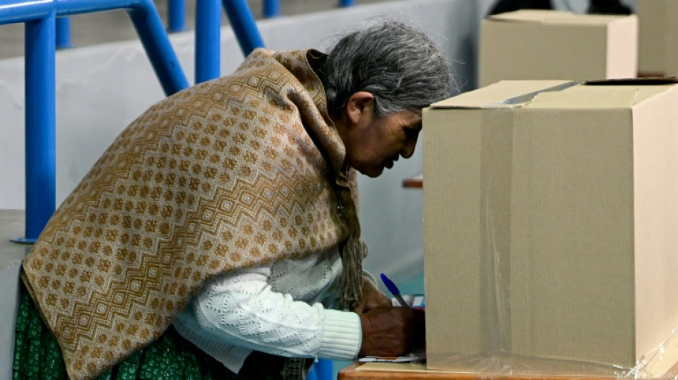 Uma Bol&iacute;via em crise busca mudan&ccedil;a ap&oacute;s 20 anos de socialismo