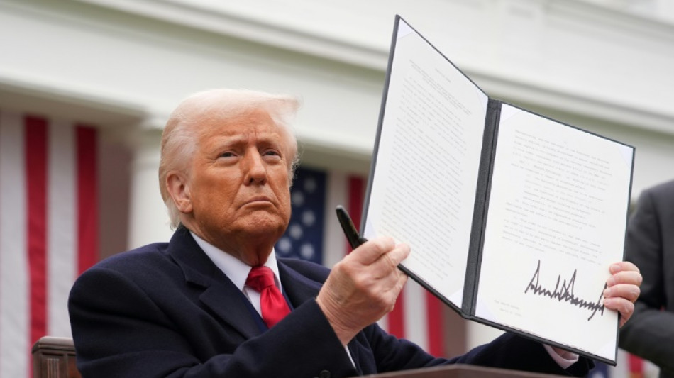 Chinois et Am&eacute;ricains concluent leur premi&egrave;re journ&eacute;e de pourparlers commerciaux &agrave; Stockholm