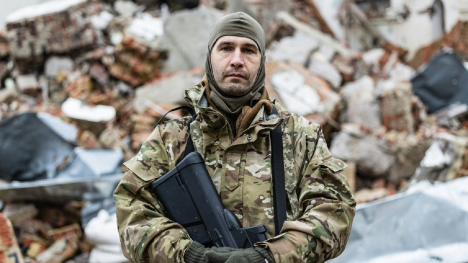 Dans l'arm&eacute;e ukrainienne, une tr&egrave;s symbolique l&eacute;gion de combattants russes