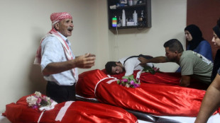 Conmoci&oacute;n y desolaci&oacute;n tras la muerte de diez sirios en un bombardeo israel&iacute; en L&iacute;bano