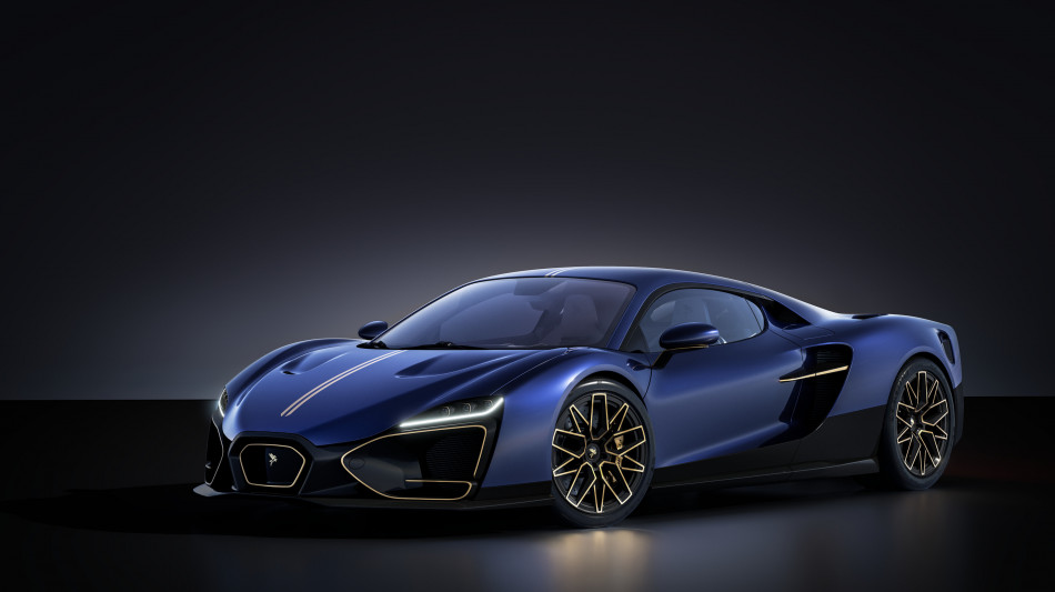 Vittori a Miami con hypercar ibrida disegnata con Pininfarina