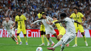 Espagne: le Real reprend provisoirement la tête, Mbappé touché