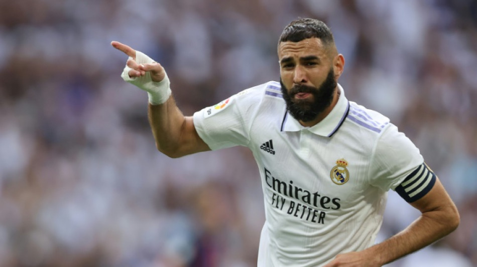 Tour d'Europe des stades: choc &agrave; Old Trafford, Coupe en Allemagne et Italie