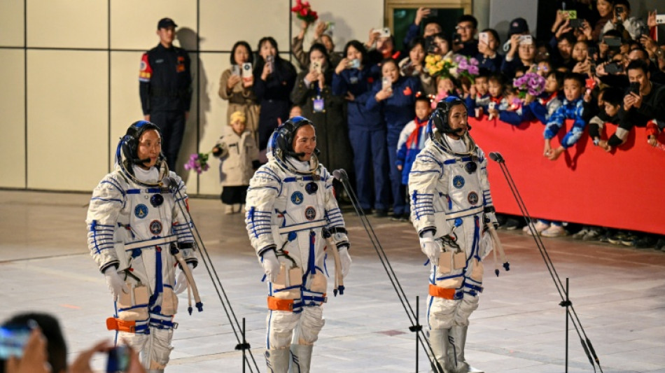 China envía a su más joven astronauta al espacio