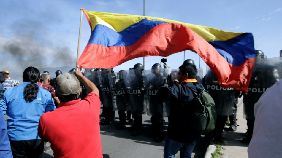 Ecuador declara estado de excepción y dicta compensaciones ante protestas indígenas 