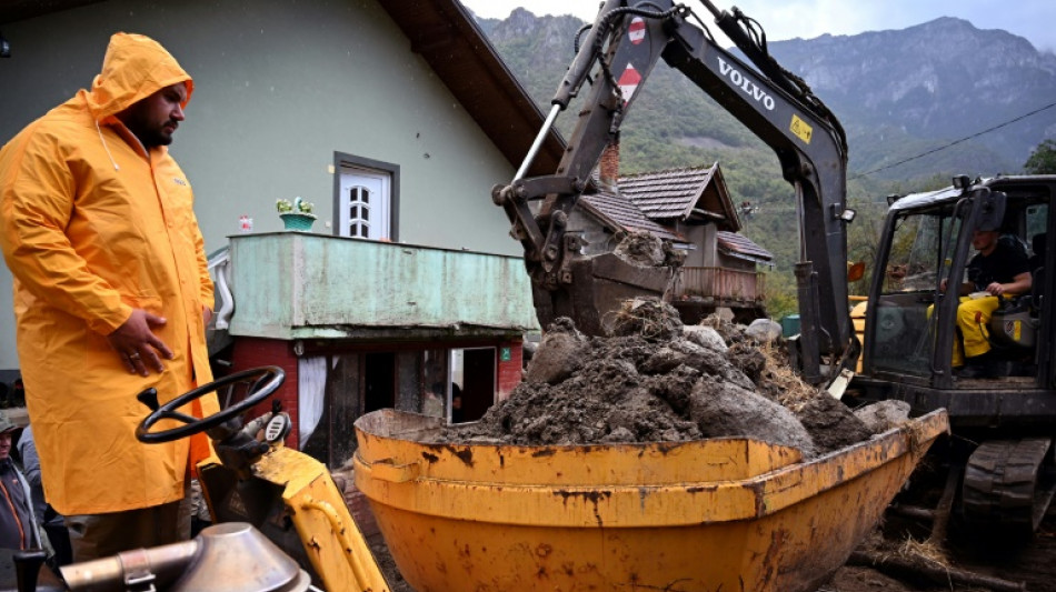 El balance de muertos por las inundaciones en Bosnia sube a 22 y las autoridades ordenan una evacuaci&oacute;n