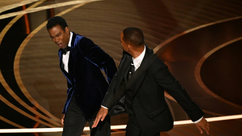 Ein Jahr nach Ohrfeige von Will Smith bei den Oscars schlägt Chris Rock zurück