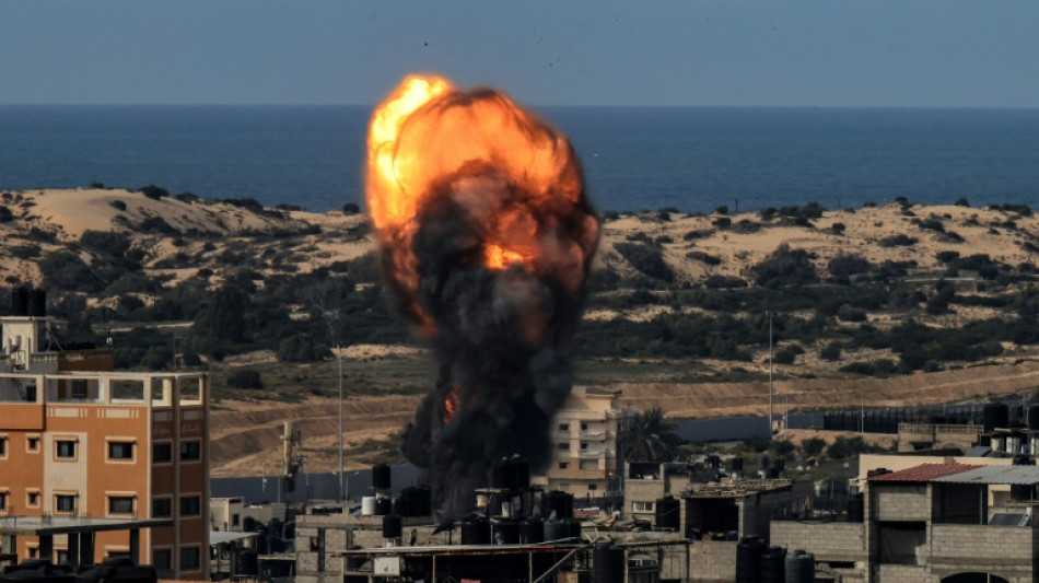 Israel bombardea el sur de Gaza entre temores por los civiles
