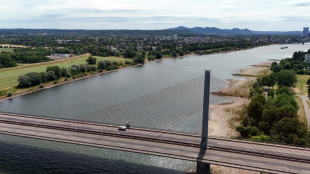 Angler findet Weltkriegsbombe in Rhein: Blindg&auml;nger bei Bonn kontrolliert gesprengt
