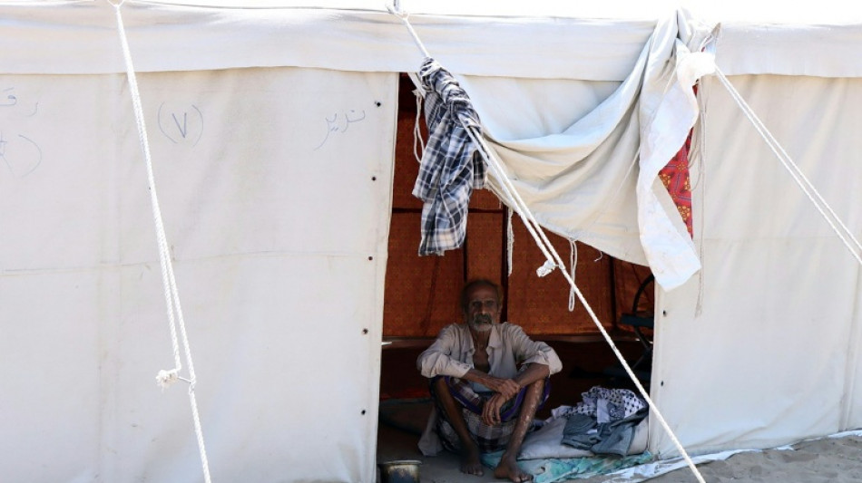 Submergée par les déplacés fuyant la guerre, Aden au bord du gouffre