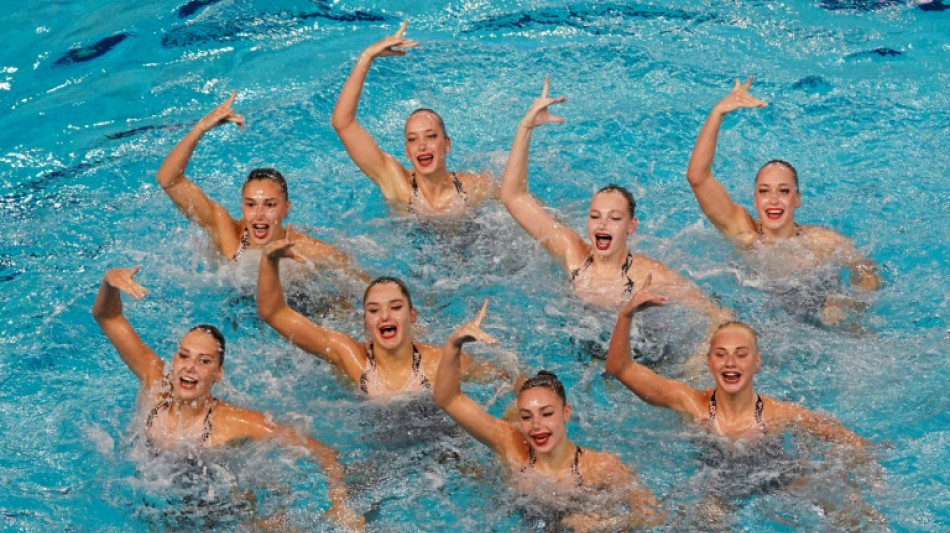 La danza guerrera de las nadadoras ucranianas conquista al p&uacute;blico de los Juegos Europeos