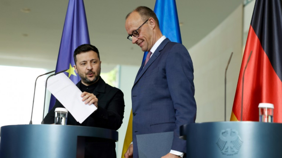 Merz: Deutschland unterst&uuml;tzt Ukraine bei Beschaffung weitreichender Waffen