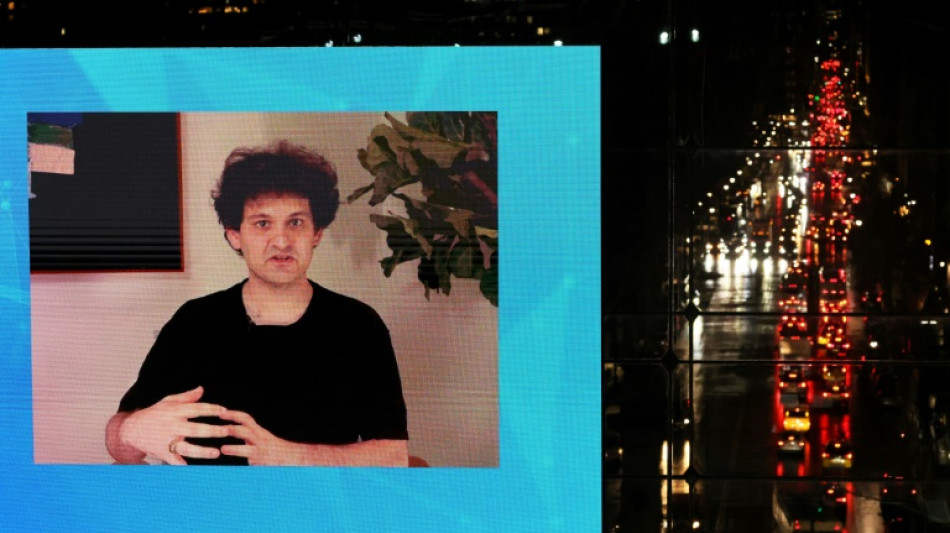 De star des cryptos &agrave; criminel pr&eacute;sum&eacute;: la chute vertigineuse de Sam Bankman-Fried