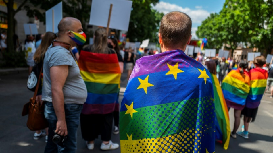 Un million d'Europ&eacute;ens appellent &agrave; interdire les "th&eacute;rapies" de conversion contre les LGBT+
