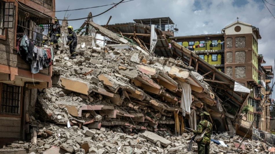 Berliner Tageszeitung Eightstorey building collapses in Kenyan capital