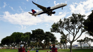 AT&T et Verizon font un geste sur la 5G sans &eacute;liminer le risque de perturbations du trafic a&eacute;rien