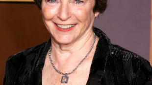 Italia otorgar&aacute; la ciudadan&iacute;a a la autora estadounidense de "Bajo el sol de Toscana"