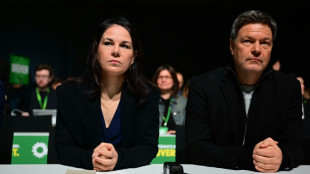 Gr&uuml;nen-Parteitag entscheidet &uuml;ber Wahlprogramm - deutliche Kritik an Merz