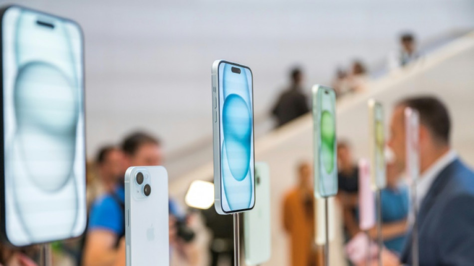 EU tells Apple chief to 'open up' to rivals