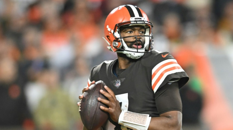 Brissett pilots Browns to bounce-back NFL victory